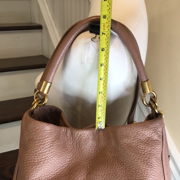 MARC JACOBS Mauve Dusty Rose Tumbled Leather Adjustable Strap Shoulder Bag - Picture 11 of 17